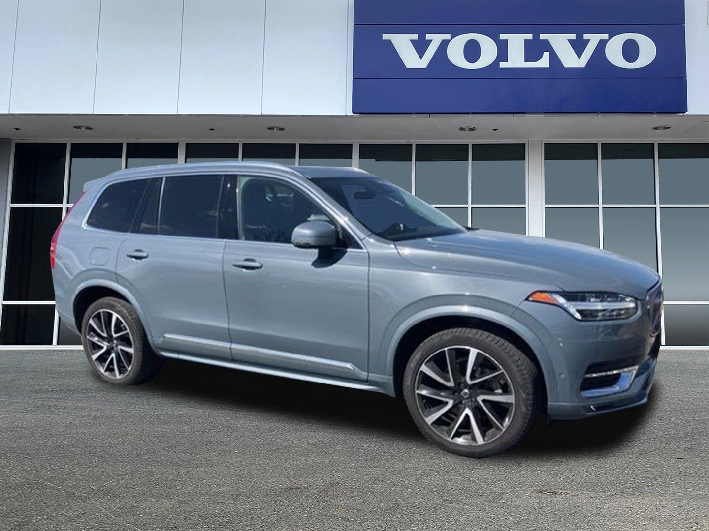 2023 Volvo XC90 SUV 