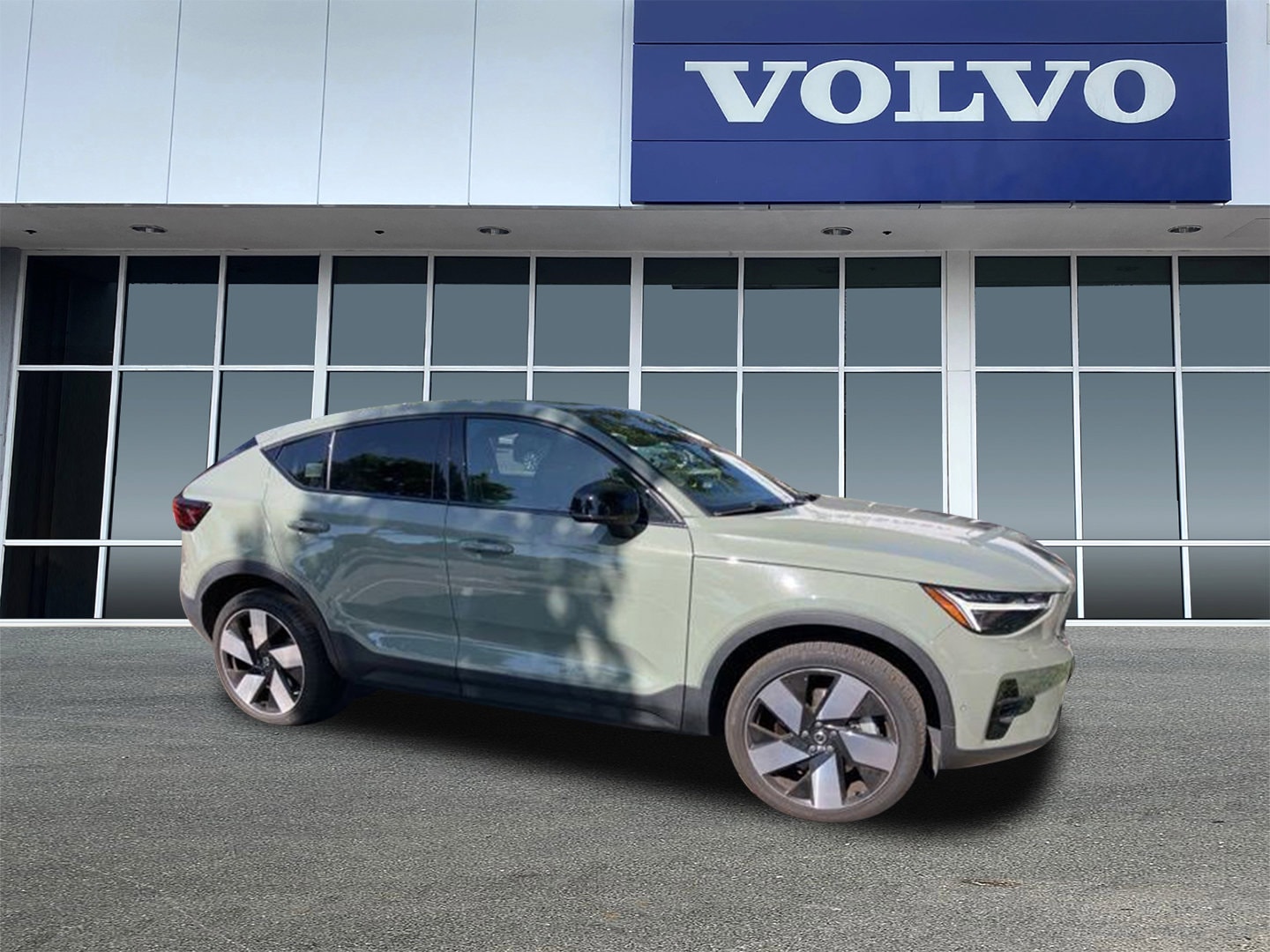 2023 Volvo C40 P8 Recharge Ultimate AWD's photo