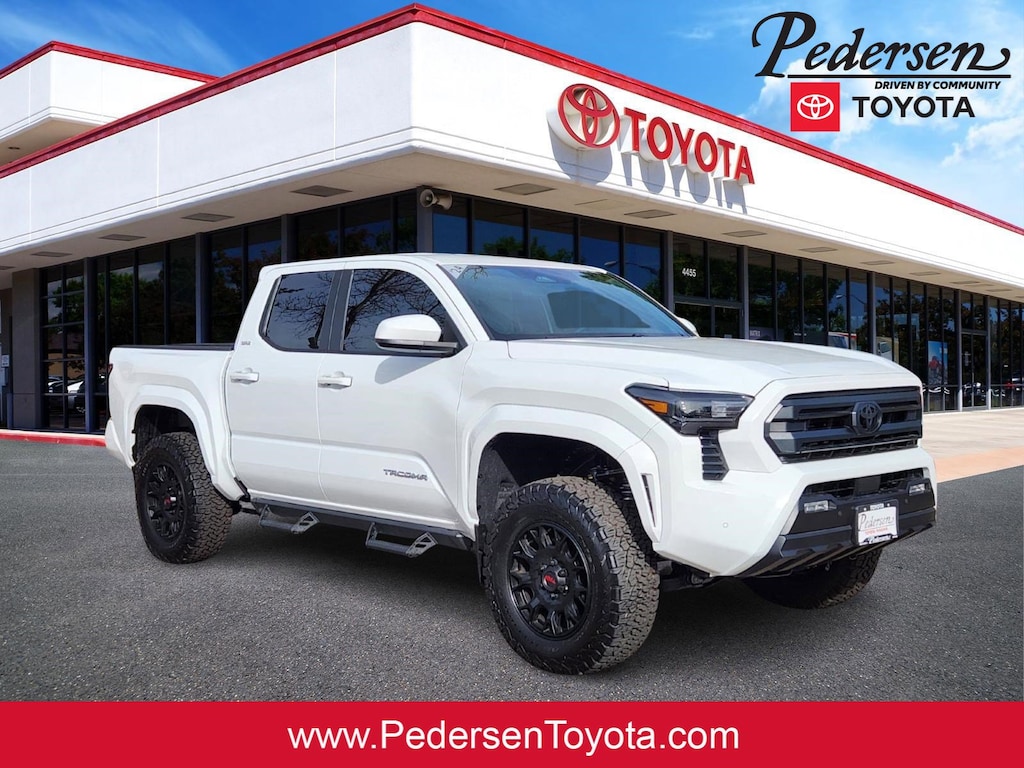 Used 2024 Toyota Tacoma SR5 Truck Double Cab