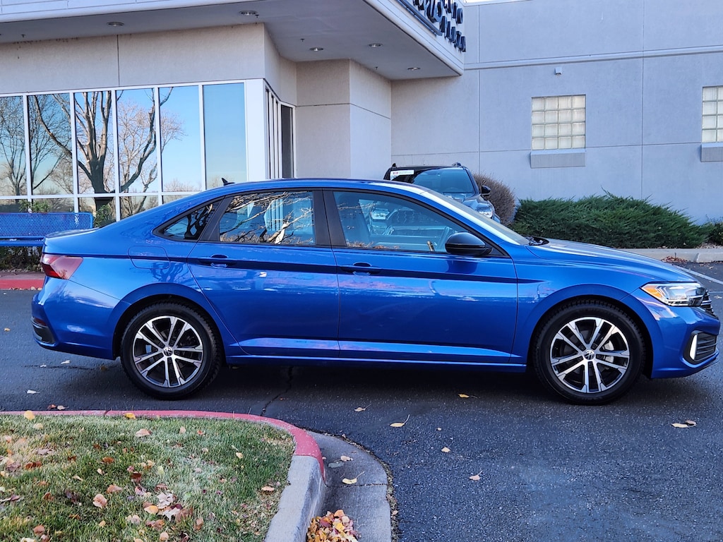 Used 2022 Volkswagen Jetta 1.5T Sport Sedan