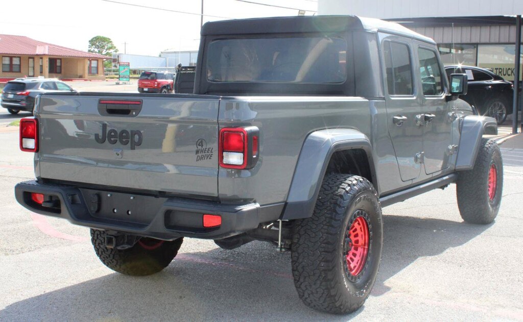 Used 2021 Jeep Gladiator Willys Willys 4x4