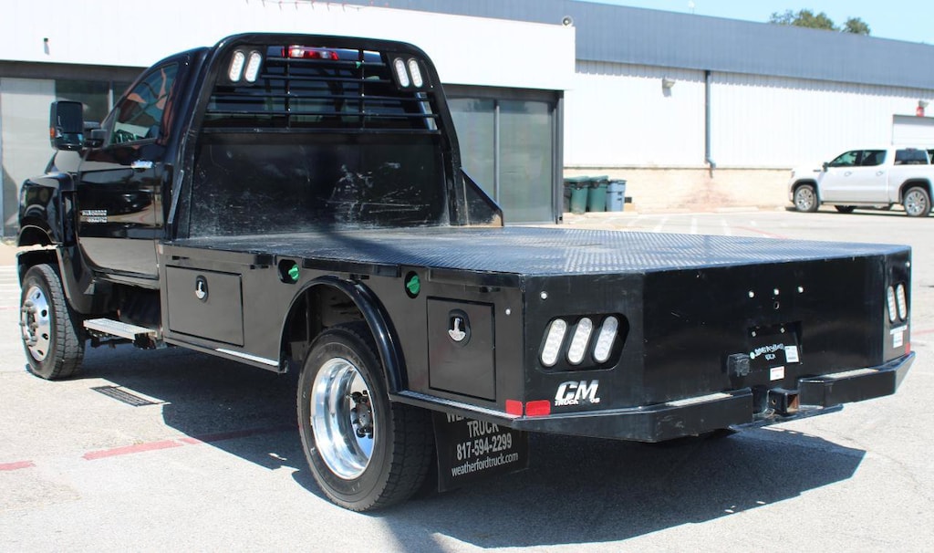 Used 2024 Chevrolet Silverado Mediu BLACK