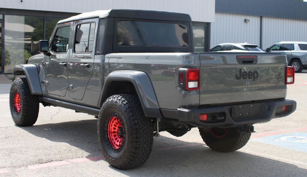 Used 2021 Jeep Gladiator Willys Willys 4x4