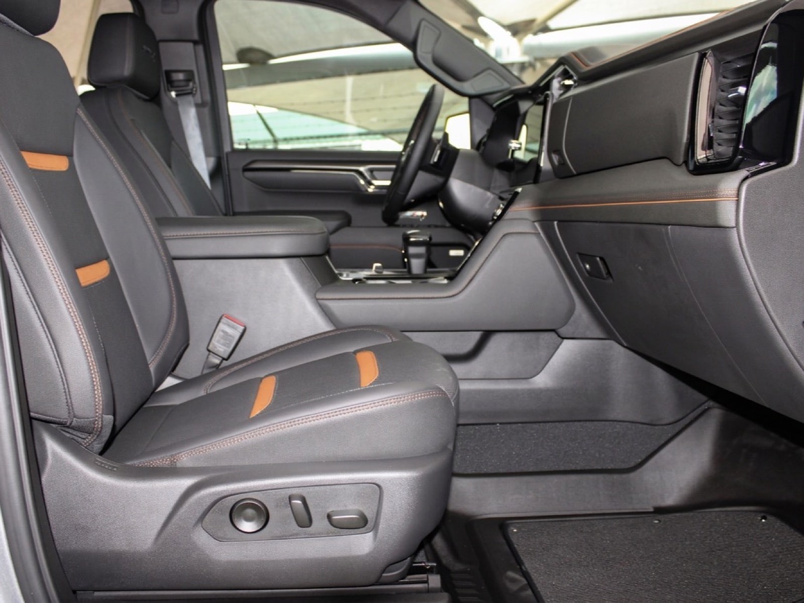 2026 GMC Sierra 1500 AT4 - Photo 20