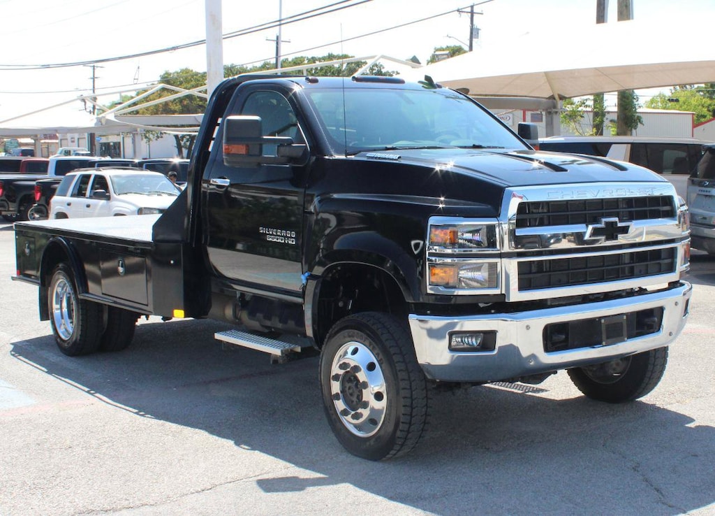 Used 2024 Chevrolet Silverado Mediu BLACK