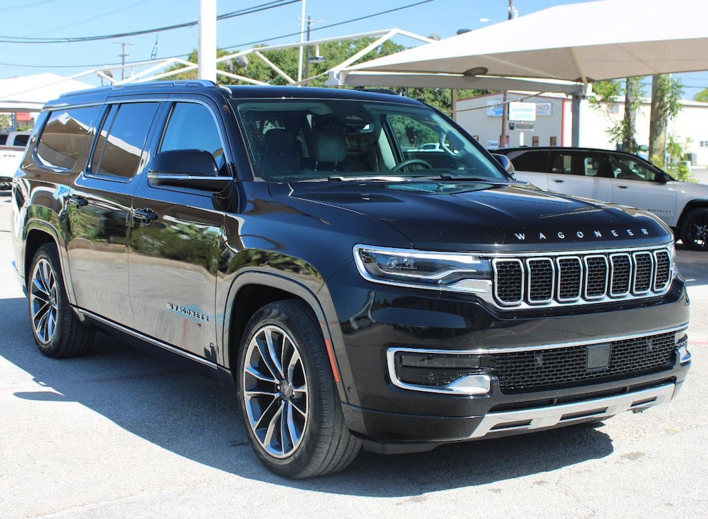 Used 2024 Jeep Wagoneer L Series III Series III 4x4
