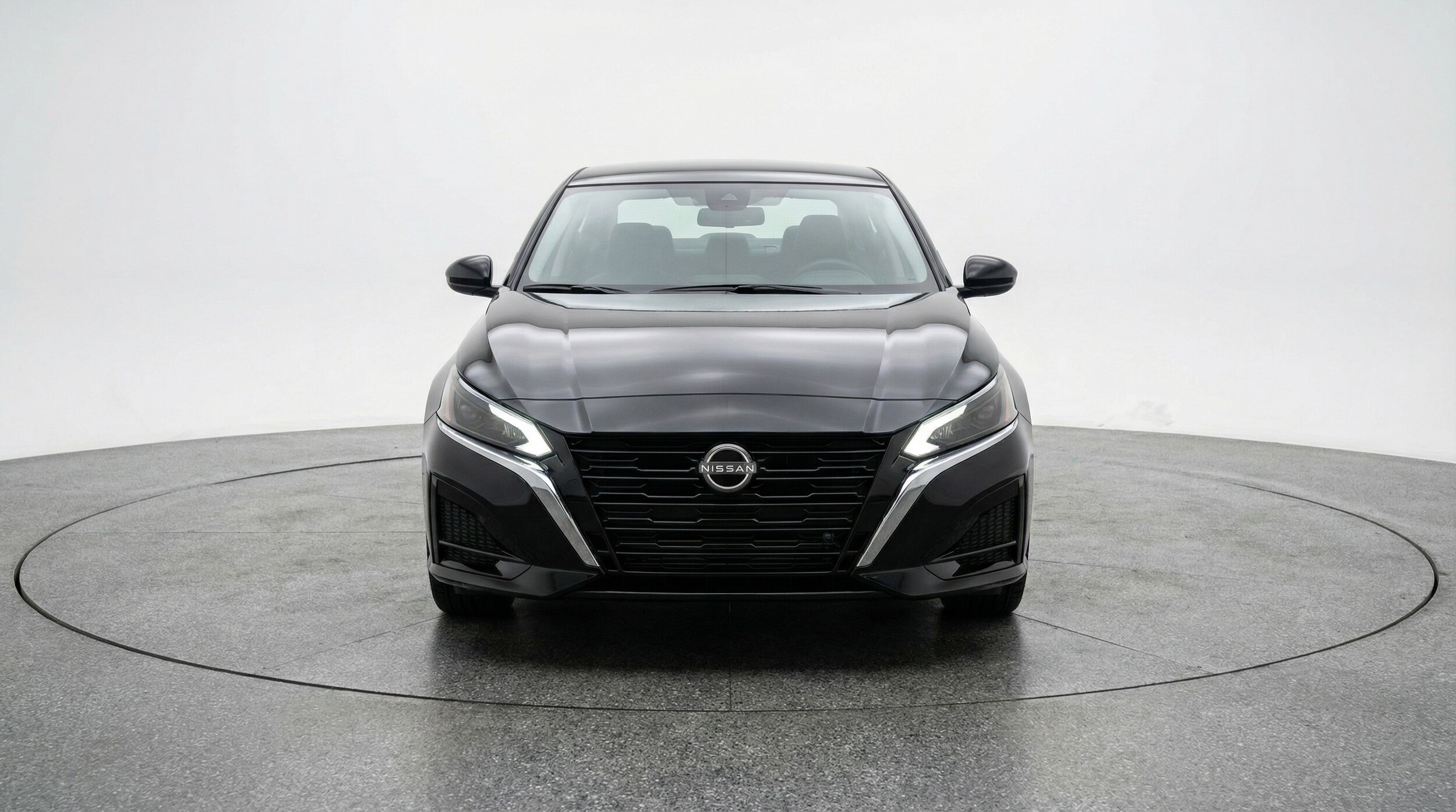 Thumbnail: 2025 Nissan Altima - 2