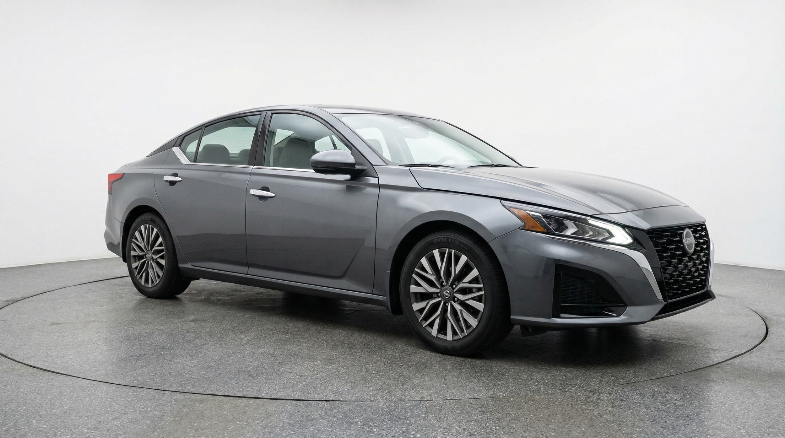 Thumbnail: 2025 Nissan Altima - 1