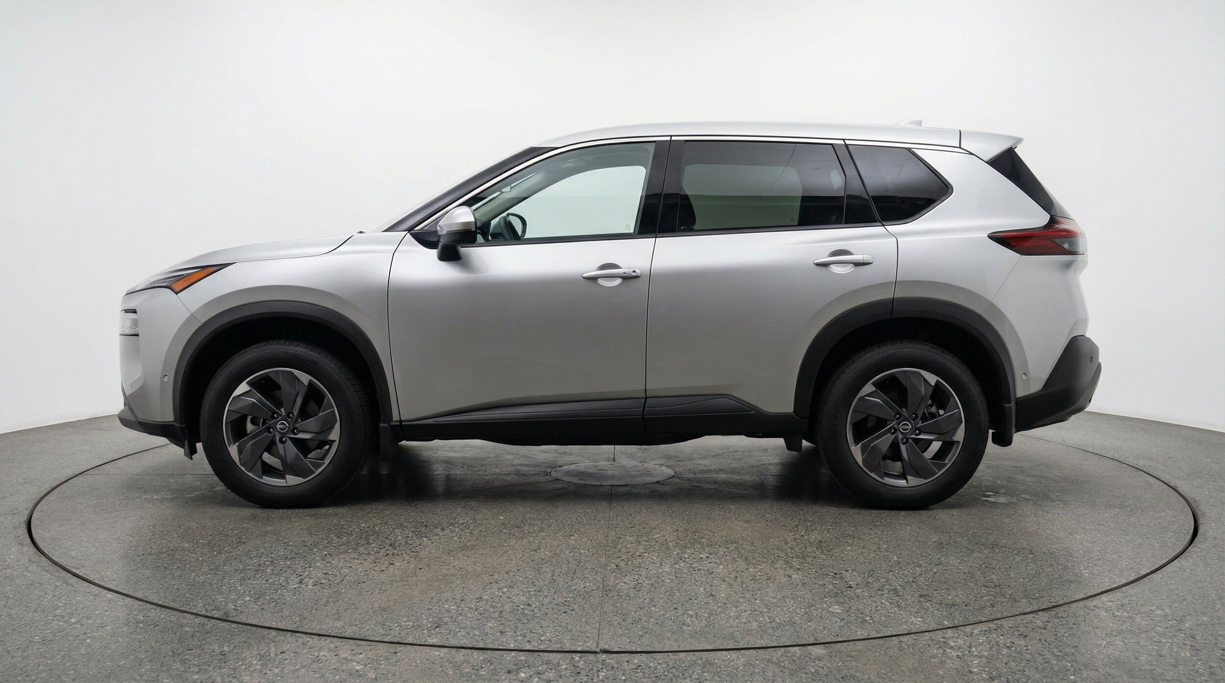 Thumbnail: 2025 Nissan Rogue - 5