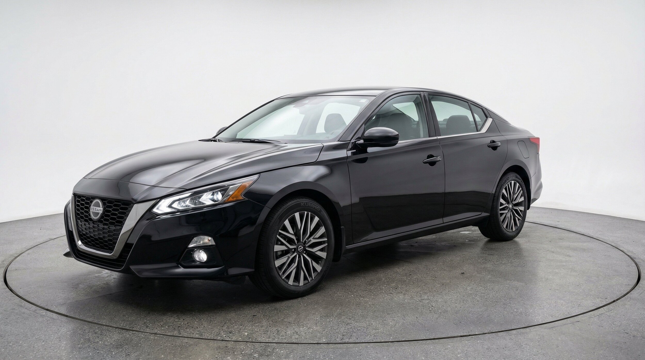 Thumbnail: 2026 Nissan Altima - 3