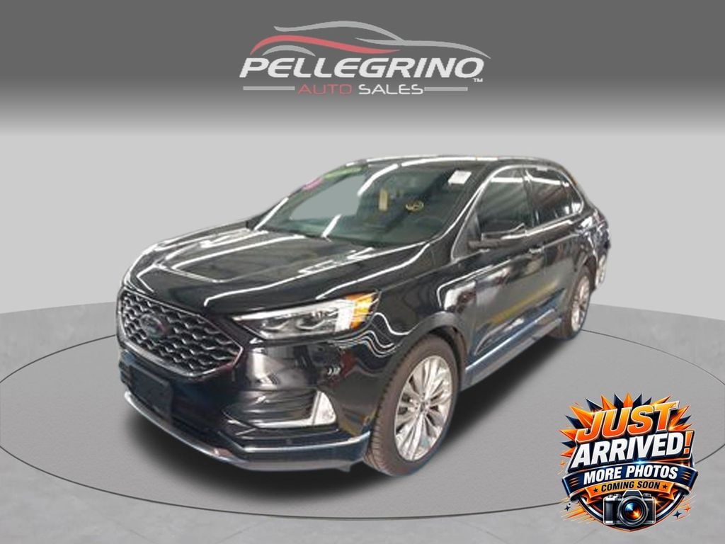Used 2022 Ford Edge Titanium SUV