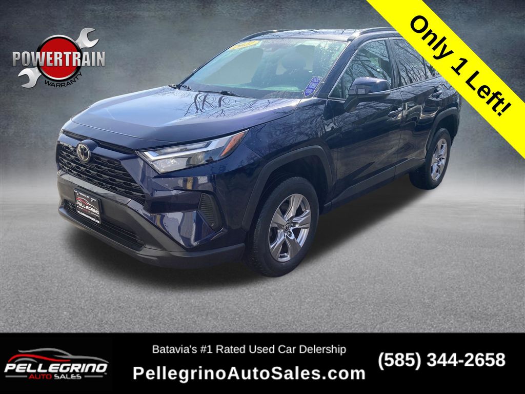 2022 Toyota RAV4 XLE AWD's photo