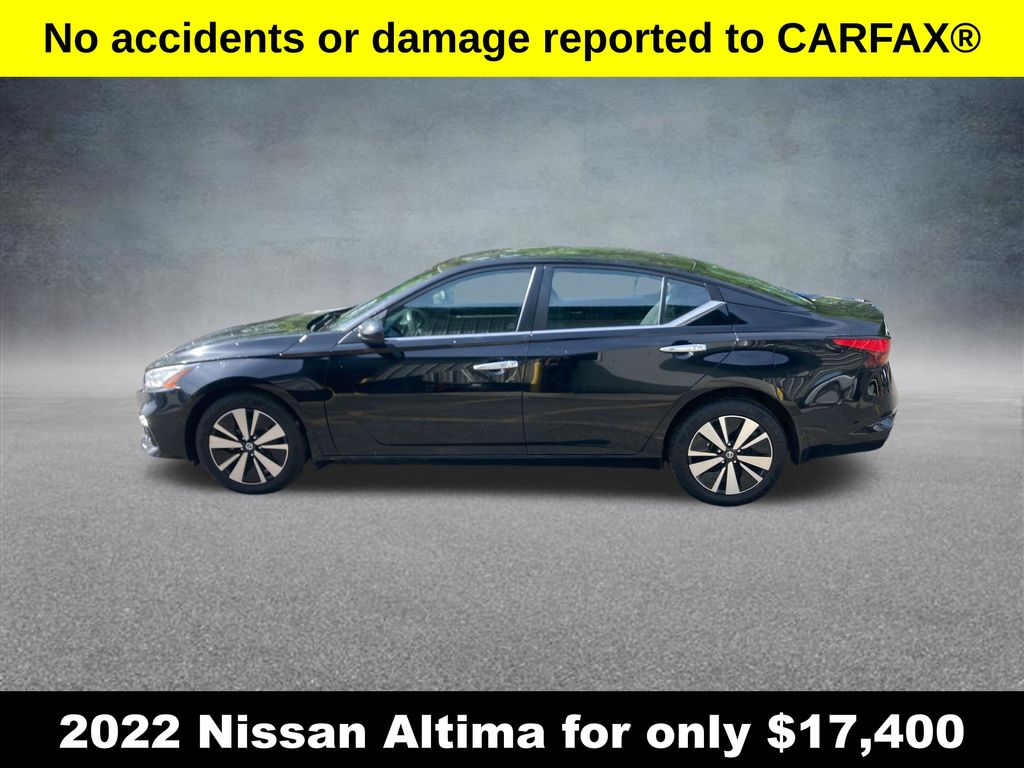 2022 Nissan Altima 2.5 SV photo 2