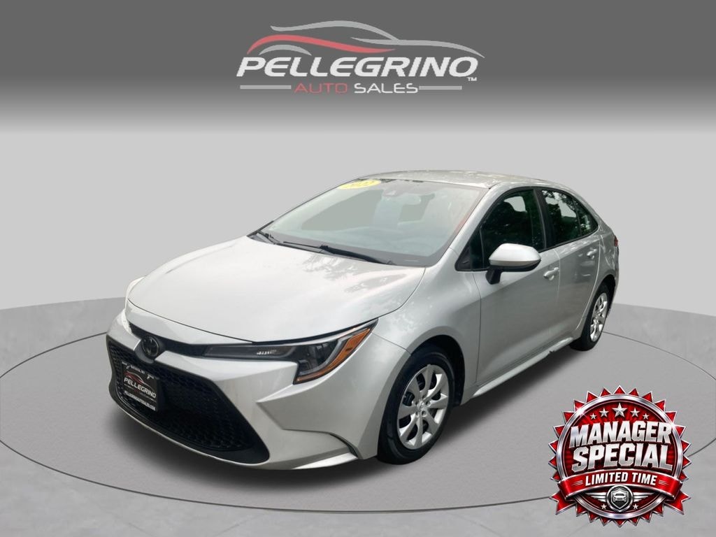 Used 2022 Toyota Corolla LE Sedan