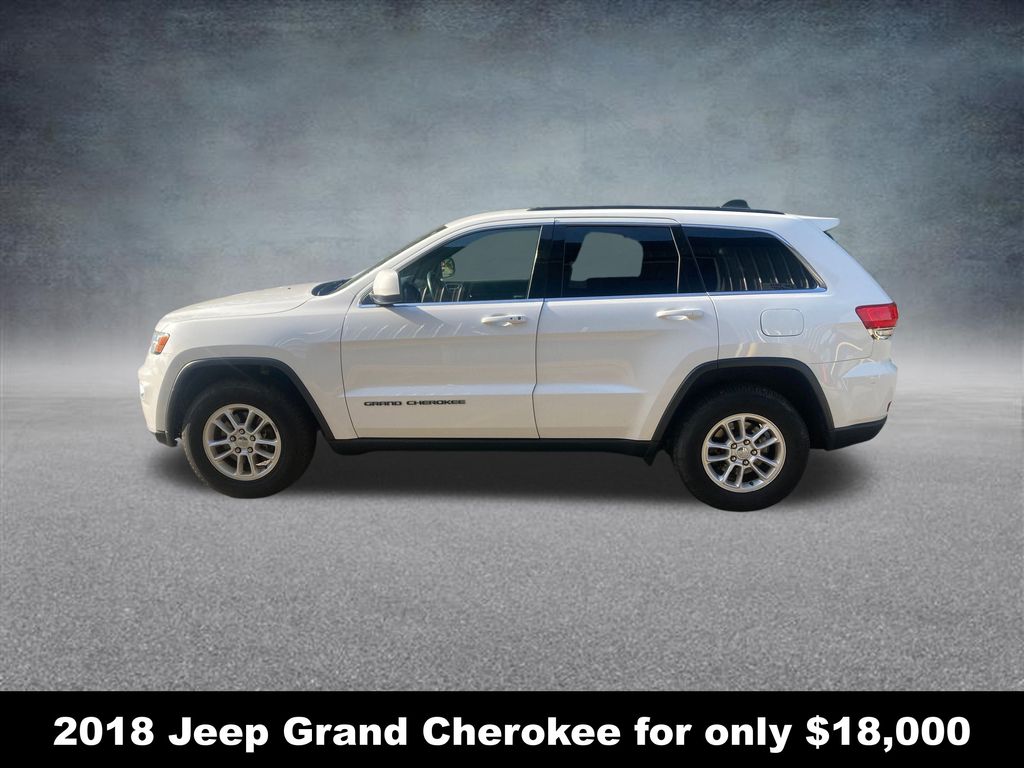 2018 Jeep Grand Cherokee Laredo photo 2