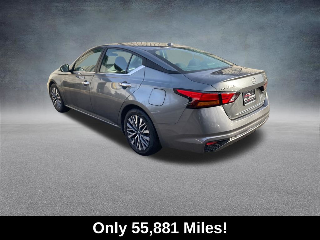 Used 2023 Nissan Altima 2.5 SV Sedan