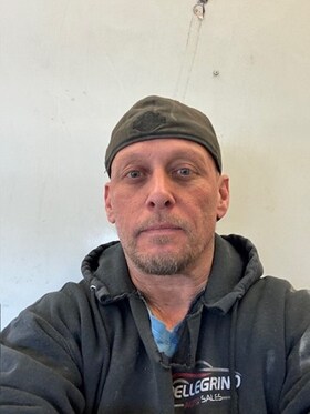 Staff member Billy Baker from ID_72ca3df79f31