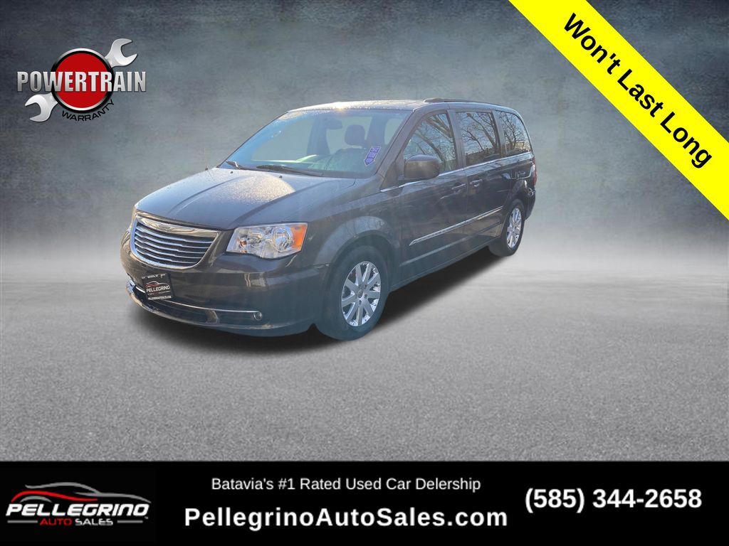 2016 Chrysler Town & Country Touring