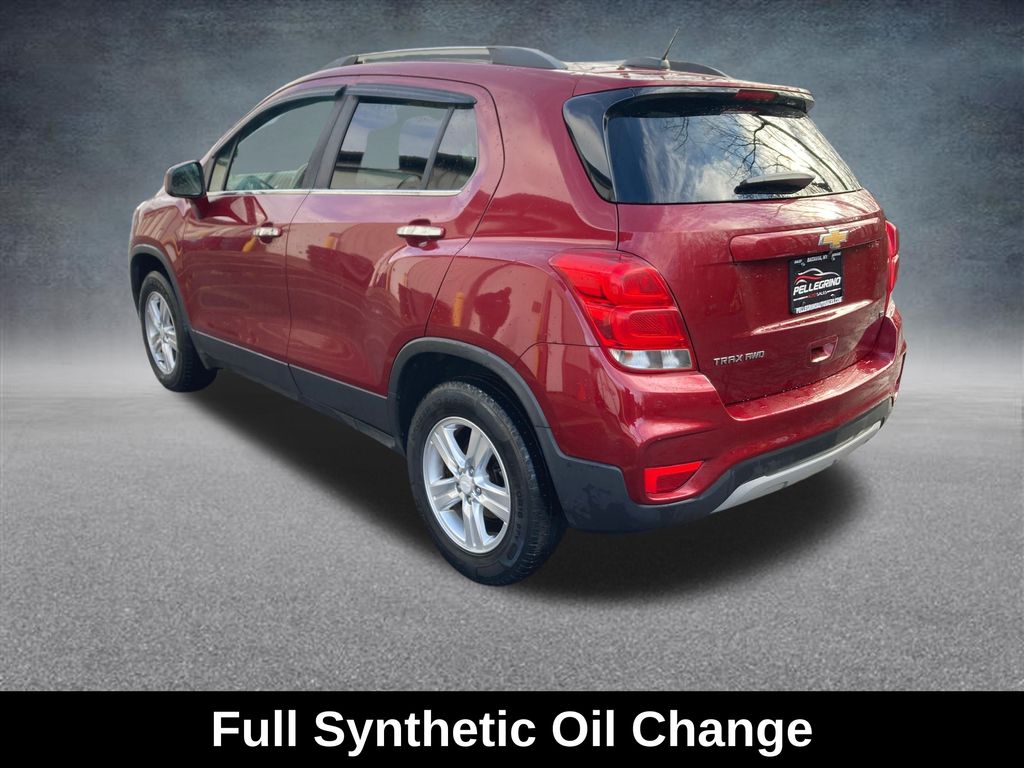 2018 Chevrolet Trax LT photo 3