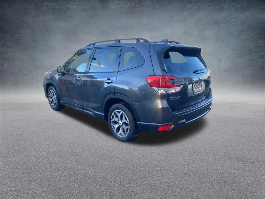 Used 2023 Subaru Forester Premium SUV