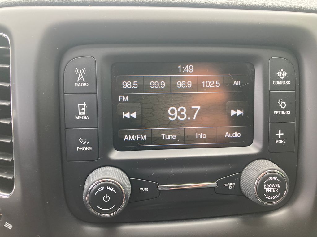 2018 Jeep Compass Latitude - Photo 23