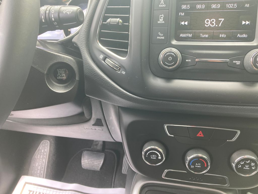 2018 Jeep Compass Latitude - Photo 21