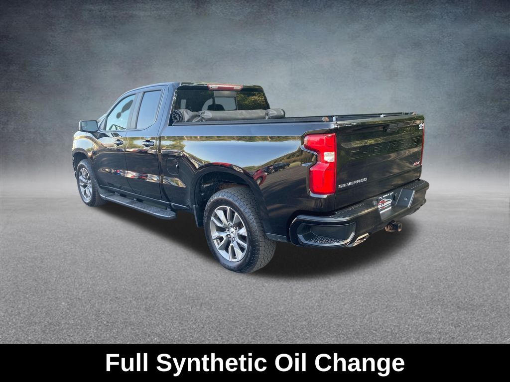 2019 Chevrolet Silverado 1500 RST photo 2