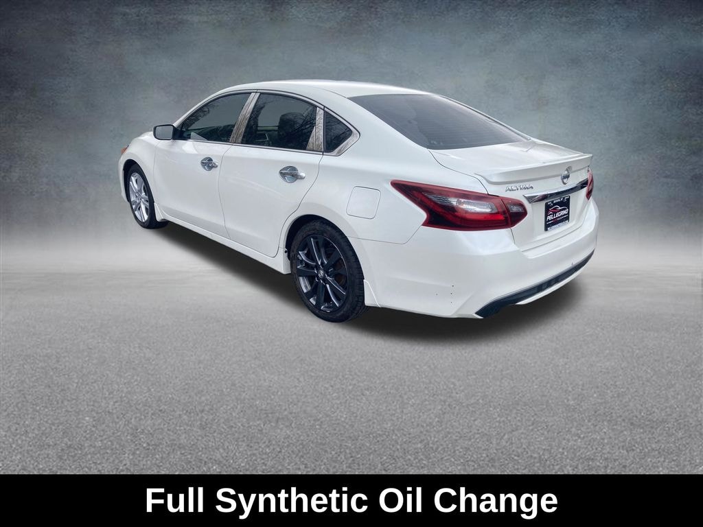 Used 2017 Nissan Altima 2.5 SR Sedan