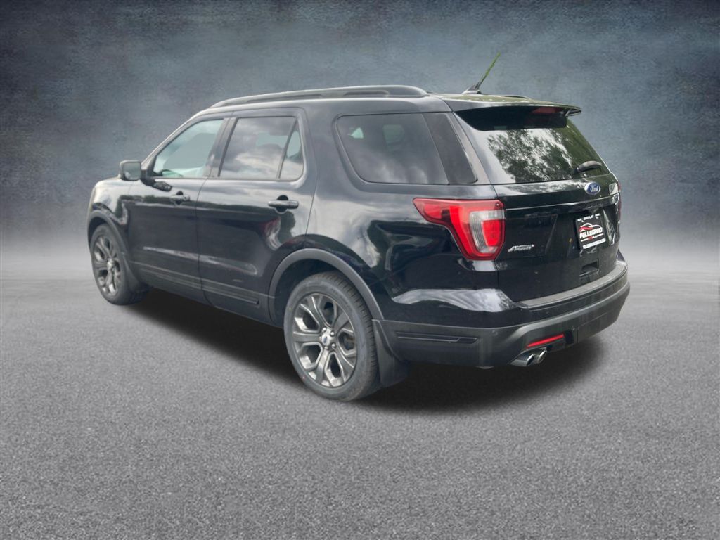 2018 Ford Explorer Sport photo 3