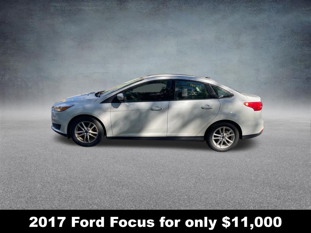 Used 2017 Ford Focus SE Sedan