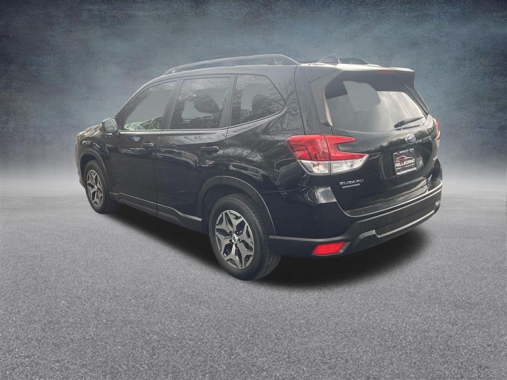 Used 2022 Subaru Forester Premium SUV