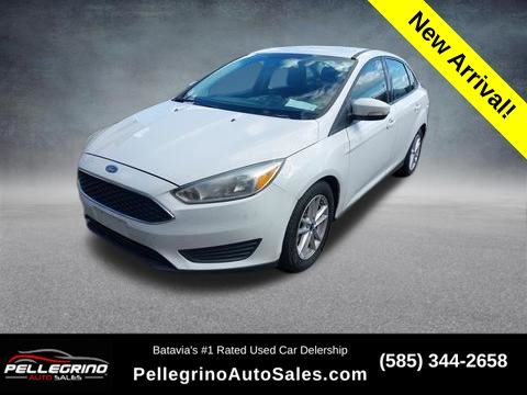 2017 Ford Focus Sedan SE's photo