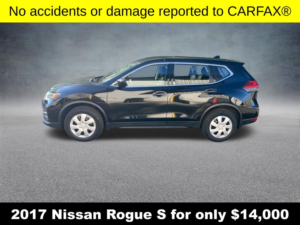 2017 Nissan Rogue S photo 2