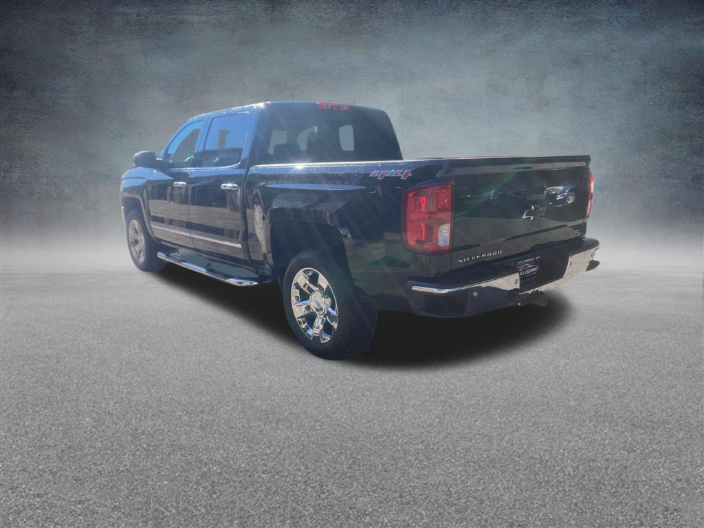 2016 Chevrolet Silverado 1500 LTZ photo 3