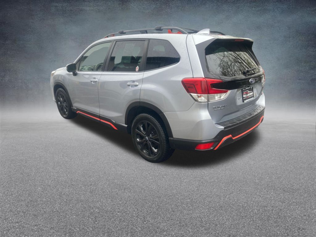 2022 Subaru Forester Sport photo 3