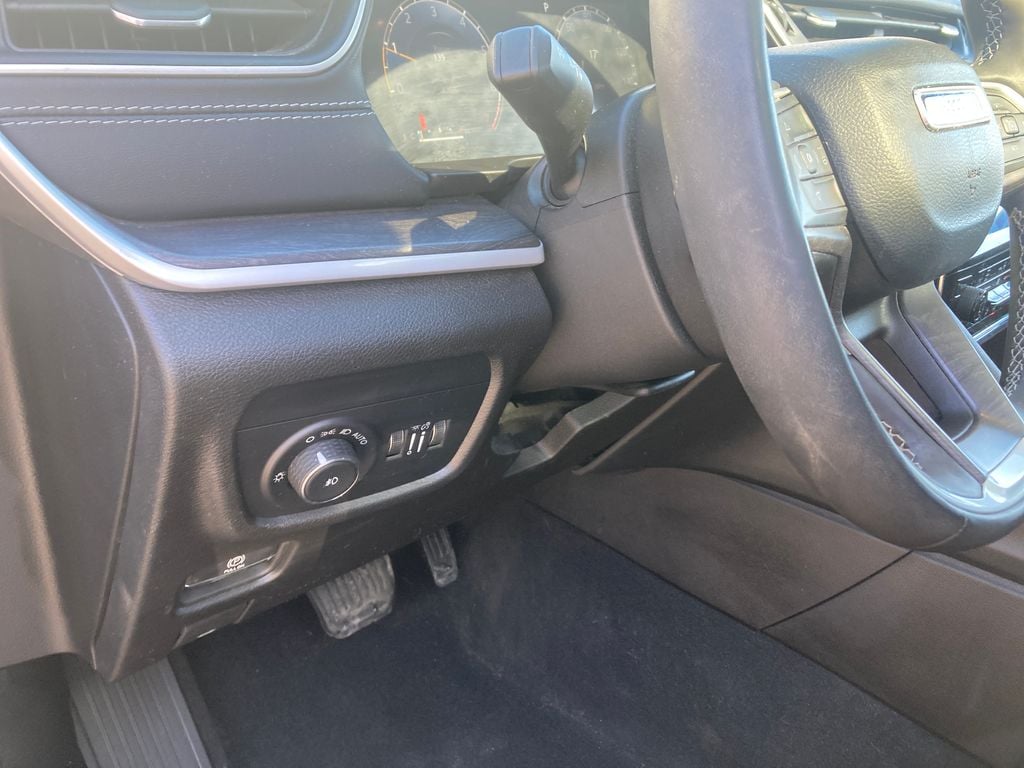 2023 Jeep Grand Cherokee Limited - Photo 17