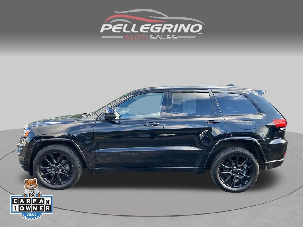 Used 2017 Jeep Grand Cherokee Laredo 4x4 SUV