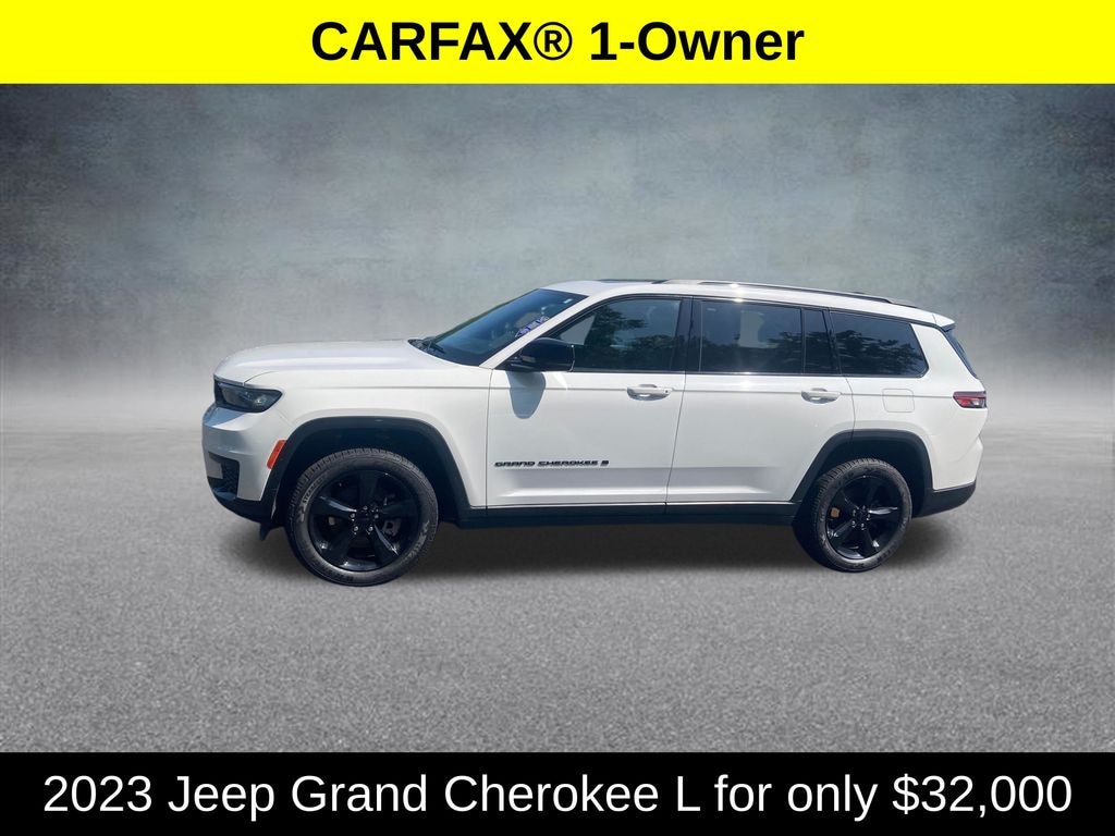 Used 2023 Jeep Grand Cherokee L Laredo SUV