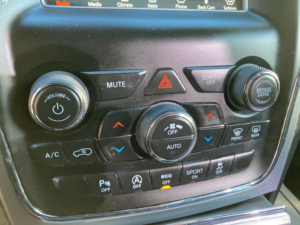 2020 Jeep Grand Cherokee Laredo E - Photo 27