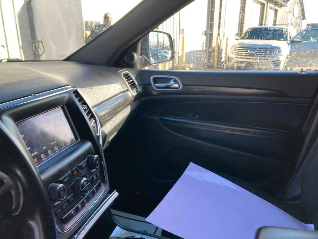 2020 Jeep Grand Cherokee Laredo E - Photo 15
