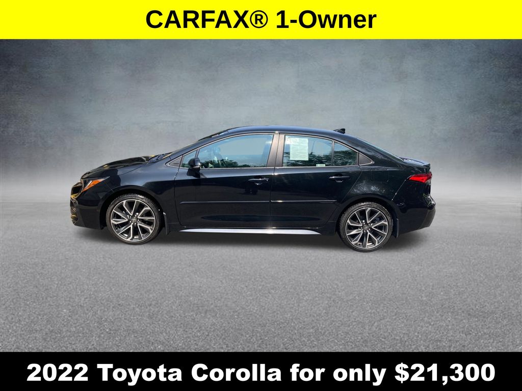 2022 Toyota Corolla SE photo 2