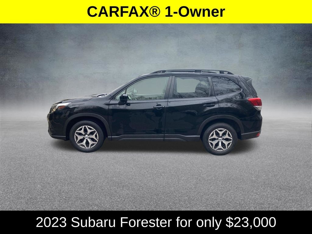 Used 2023 Subaru Forester Premium SUV