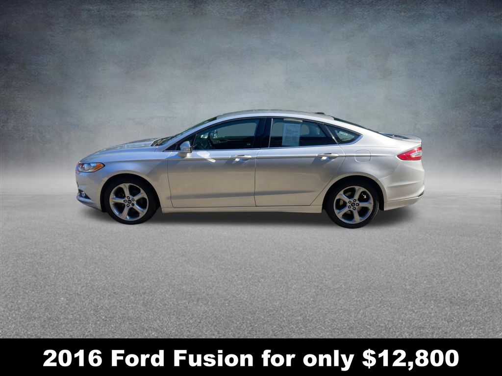 2016 Ford Fusion SE photo 2