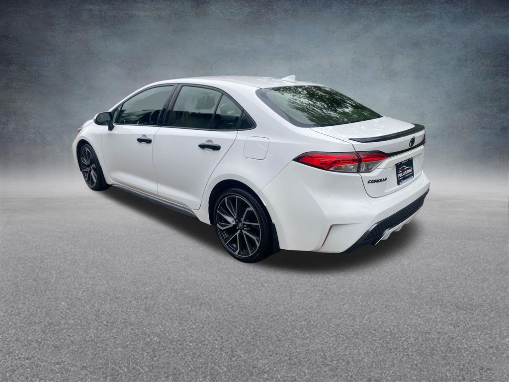 2020 Toyota Corolla SE photo 3