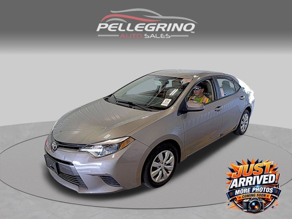 Used 2015 Toyota Corolla LE Sedan