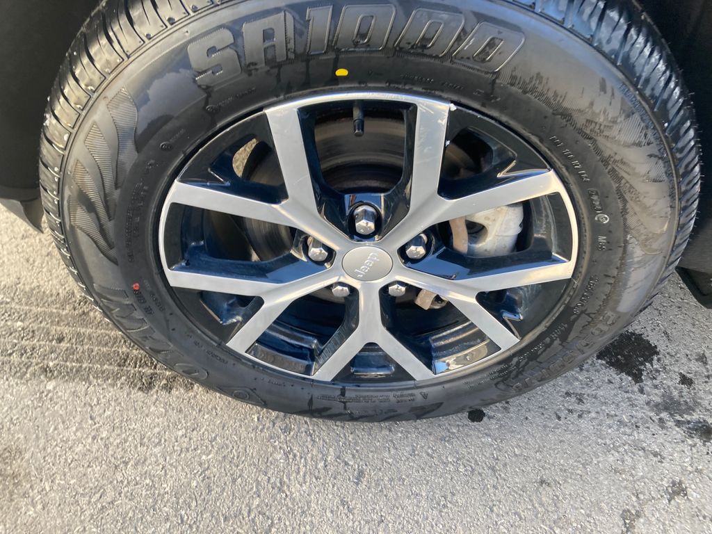 2023 Jeep Grand Cherokee Limited - Photo 34