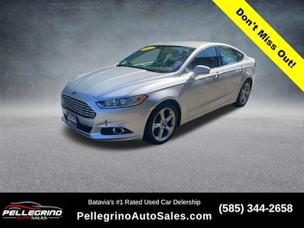 2016 Ford Fusion SE Sedan