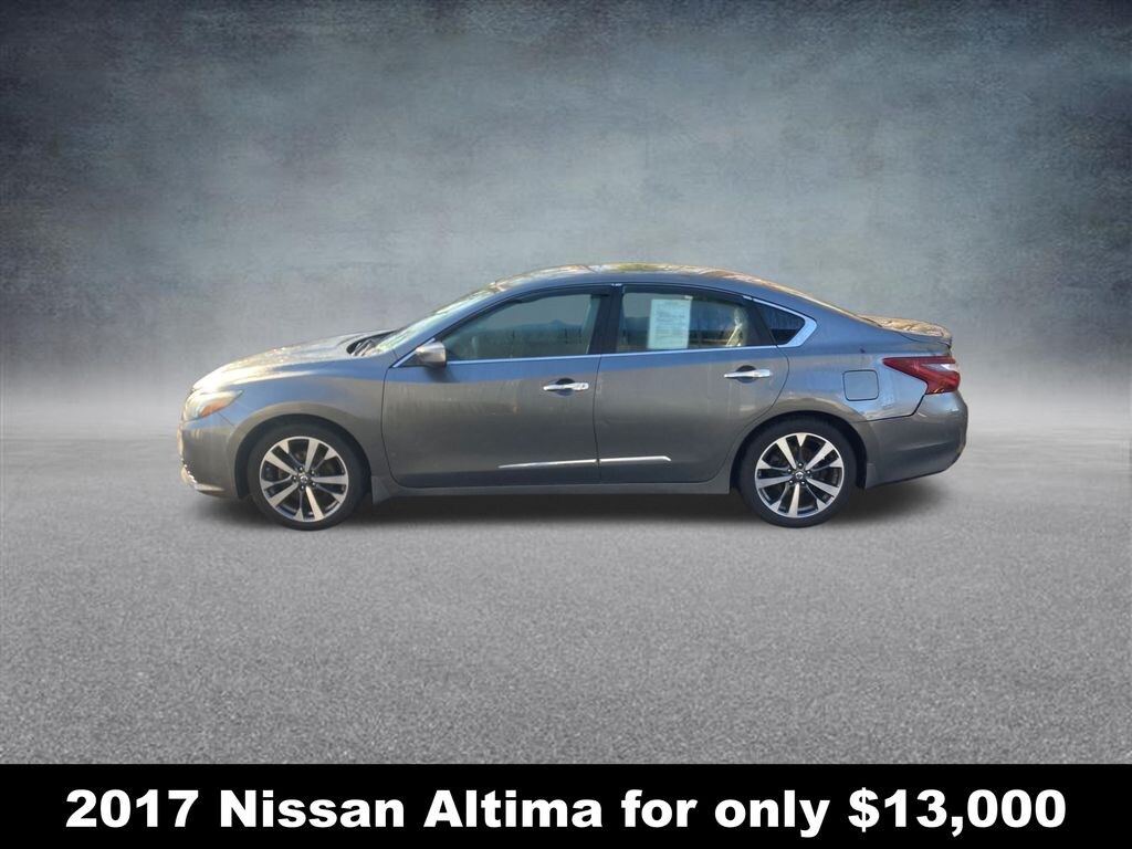 Used 2017 Nissan Altima 2.5 SR Sedan