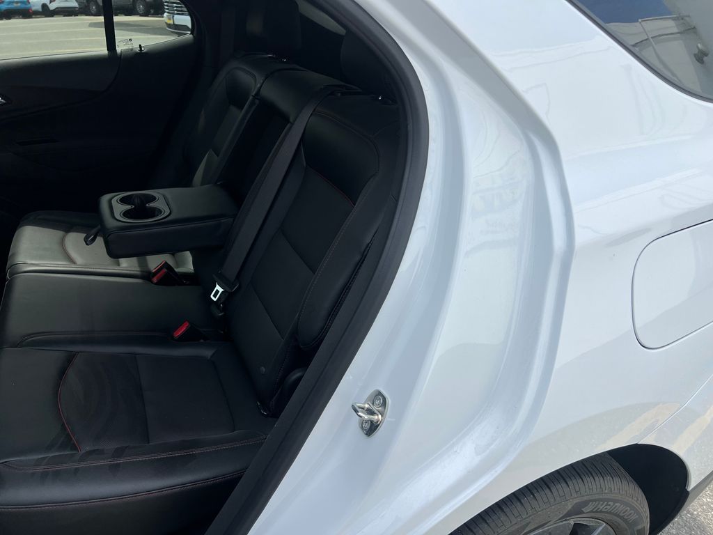 2022 Chevrolet Equinox RS - Photo 18