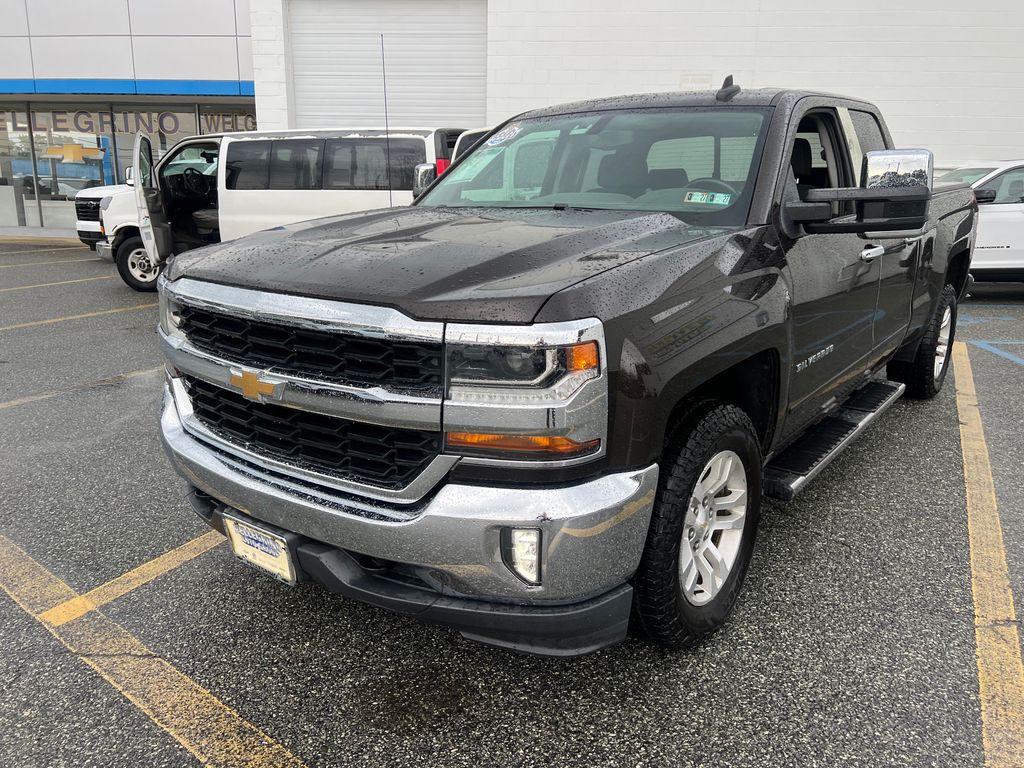 2018 Chevrolet Silverado 1500 LT - Photo 11